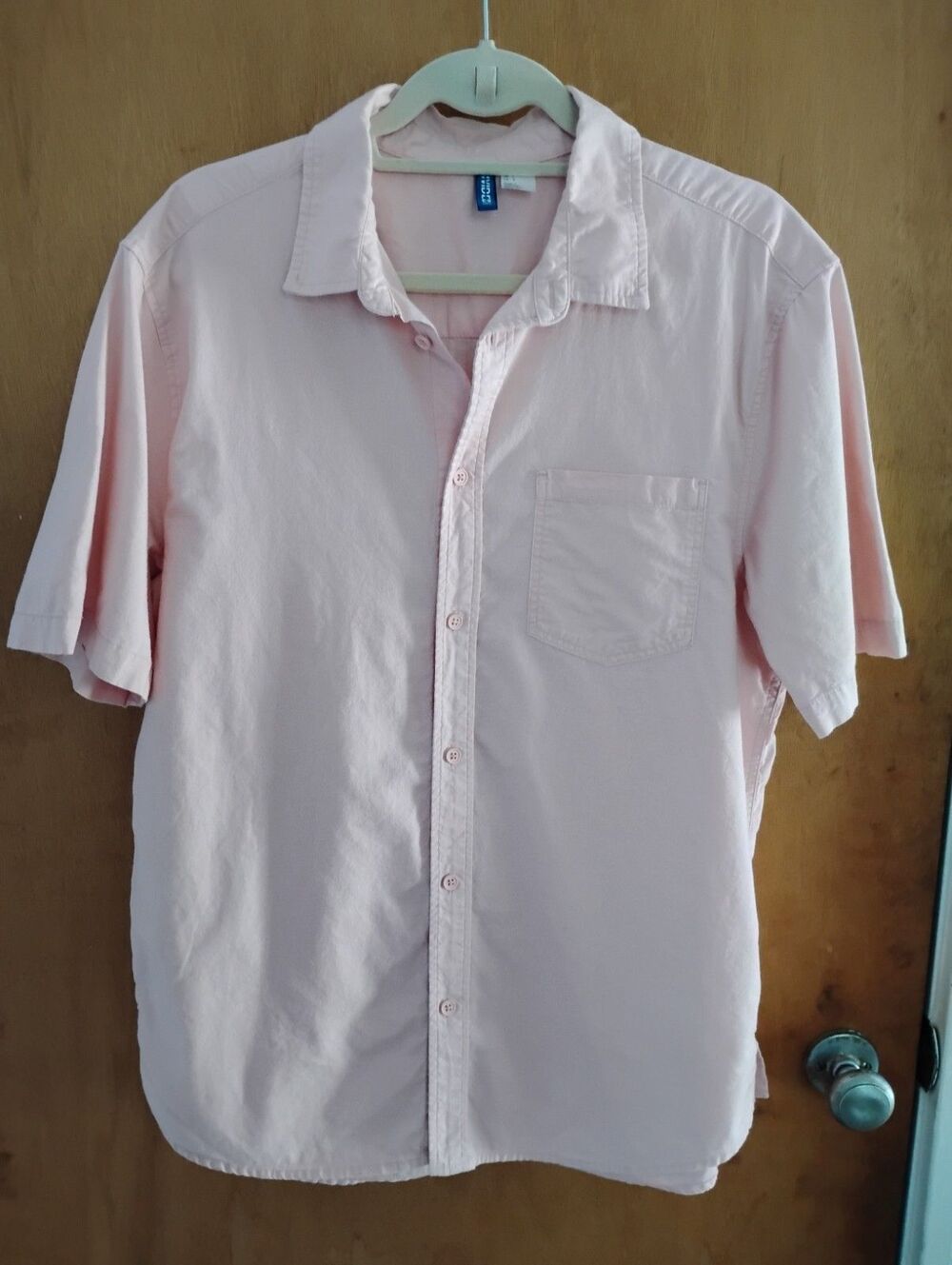 Divided HM Pink Men's Button Up Relaxed Cotton Weave Chest Pocket Shirt Size L